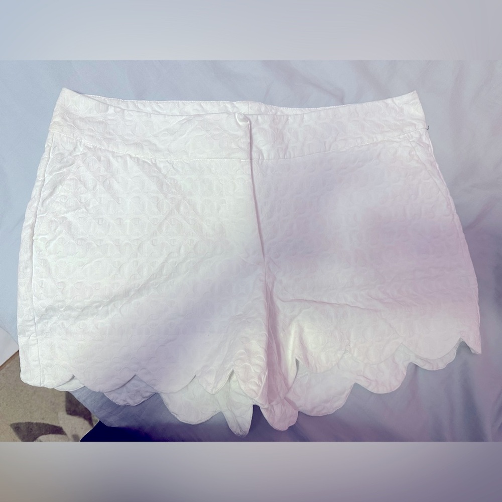 Crown and Ivy Scalloped Shorts